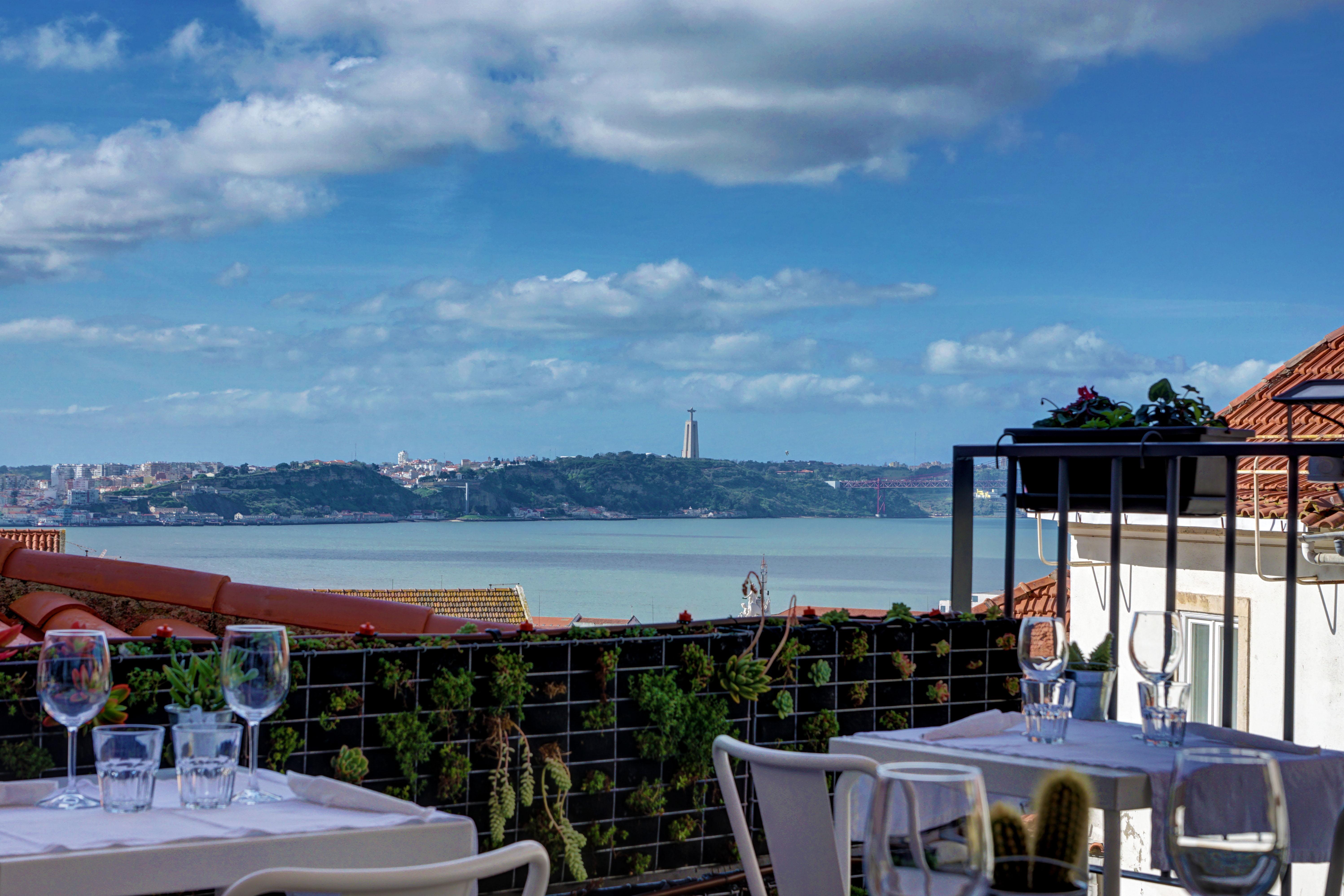 ホテル ソラール ドス モウロス Lisboa エクステリア 写真